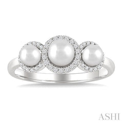 1/6 Ctw Past, Present & Future 4MM & 5MM Cultured Pearl and Round Cut Diamond Halo Ring in 14K White Gold