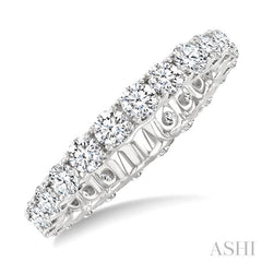 2.00 Ctw Round Cut Diamond Eternity Wedding Band in 14K White Gold
