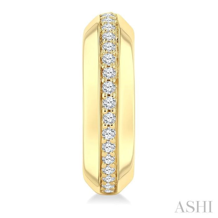 1/6 Ctw Round Cut Golden Glow Diamond Bold Fashion Half Hoop Earrings in 10K Yellow Gold