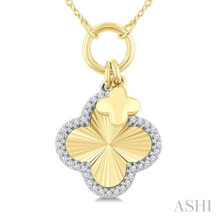 1/6 Ctw Clover Charm Fluted Round Cut Diamond Pirouette Fashion Pendant With Chain in 10K Yellow and White Gold