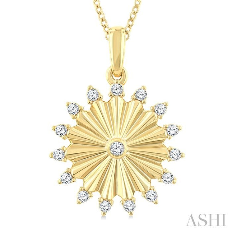 1/5 Ctw Round Cut Diamond Pirouette Circle Fluted Fashion Pendant With Chain in 10K Yellow Gold
