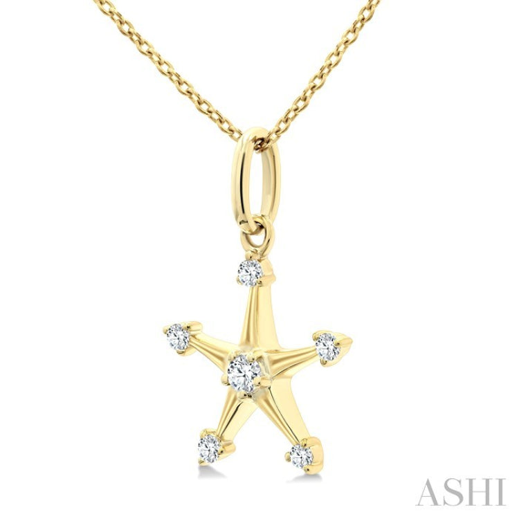 1/10 Ctw Star Round Cut Diamond Petite Fashion Pendant With Chain in 10K Yellow Gold