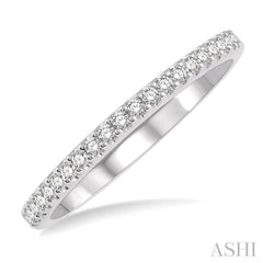 1/5 ctw Round Cut Diamond Wedding Band in 14K White Gold