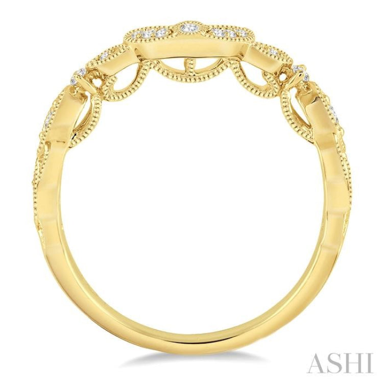 1/6 ctw Round Cut Diamond Wedding Band in 14K Yellow Gold