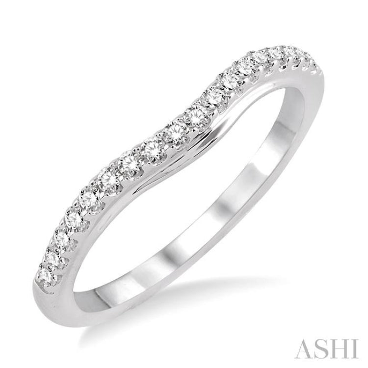 1/4 ctw Round Cut Diamond Wedding Band in 14K White Gold