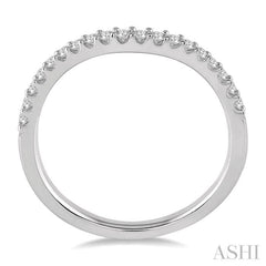 1/5 ctw Round Cut Diamond Wedding Band in 14K White Gold