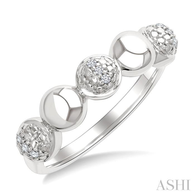 1/20 Ctw Bold Bead Design Single Cut Diamond Fashion Ring in Sterling Silver