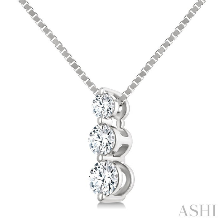 1/4 Ctw Round Cut Diamond Three-Stone Snowman Pendant With Chain in 14K White Gold