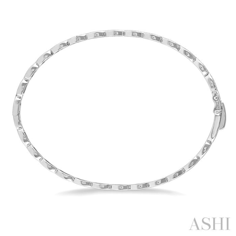 1/3 Ctw Marquise Mount Round Cut Diamond Stackable Bangle in 14K White Gold