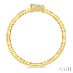 1/20 Ctw Initial 'R' Round Cut Diamond Fashion Ring in 10K Yellow Gold
