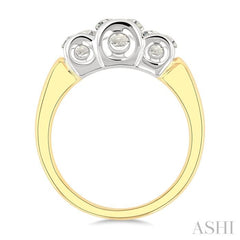 1 1/2 Ctw 3-Stone Round Cut Diamond Fashion Ring in 14K Yellow and White Gold