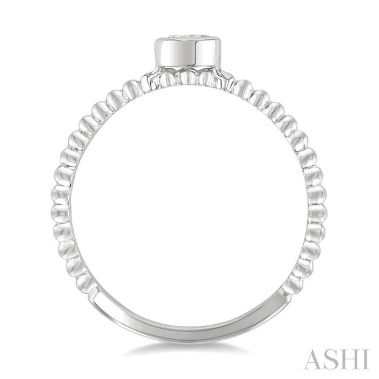 1/6 Ctw Bead Bijoux East-West Bezel Set Oval CutDiamond Stackable Petite Fashion Ring in 14K White Gold