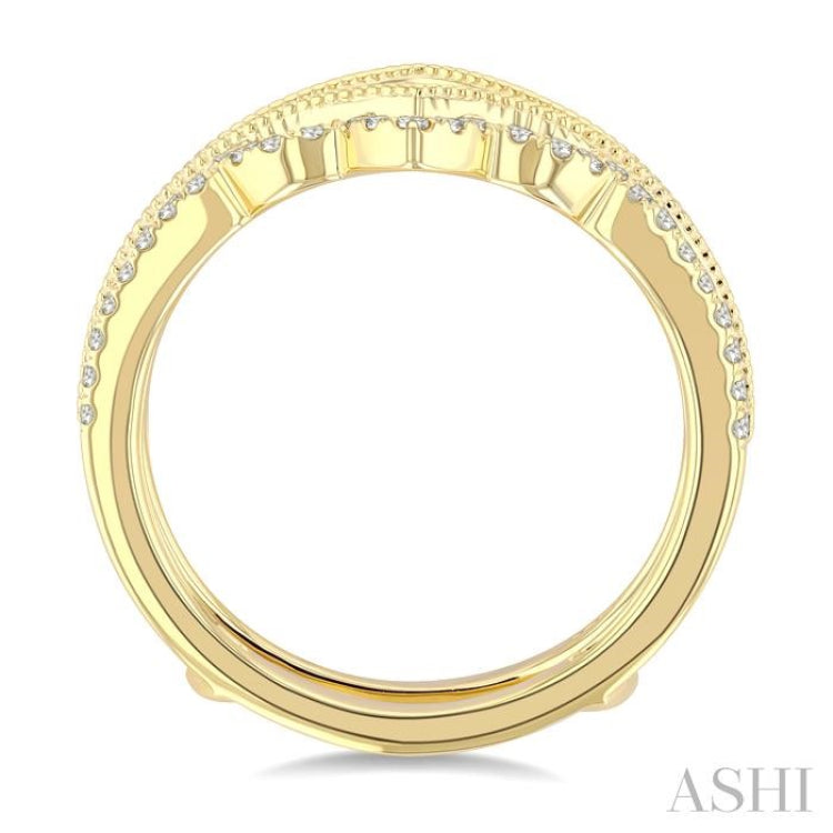 1/3 Ctw Chevron Center Round Cut Diamond Crown Insert Ring in 14K Yellow Gold