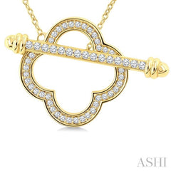1/3 Ctw Clover Frame Round Cut Diamond Fashion Toggle Necklace in 10K Yellow Gold