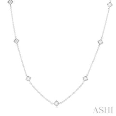 2 Ctw Princess Cut Diamond Station Necklace in 14K White Gold