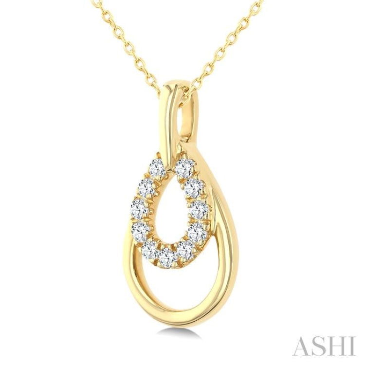 1/10 Ctw Overlay Pear Shaped Frame Round Cut Diamond Fashion Drop Petite Pendant With Chain in 10K Yellow Gold