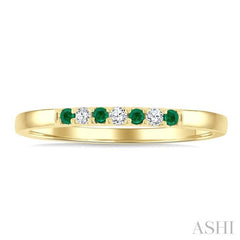 1/20 Ctw 1.55 MM Round Cut Emerald and Round Cut Diamond Precious Fashion Band in 10K Yellow Gold