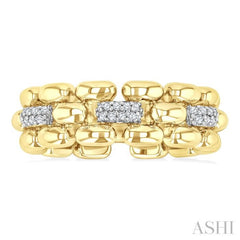 1/10 Ctw Bold Panther Link Round Cut Diamond Fashion Ring in Yellow Gold Vermeil