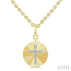 1/10 Ctw Latin Cross Round Cut Diamond Fluted Circle Medallion Pendant With Chain in Yellow Gold Vermeil