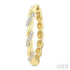 1/8 Ctw Entwined Round Cut Diamond Fashion Hoop Earring in 10K Yellow Gold
