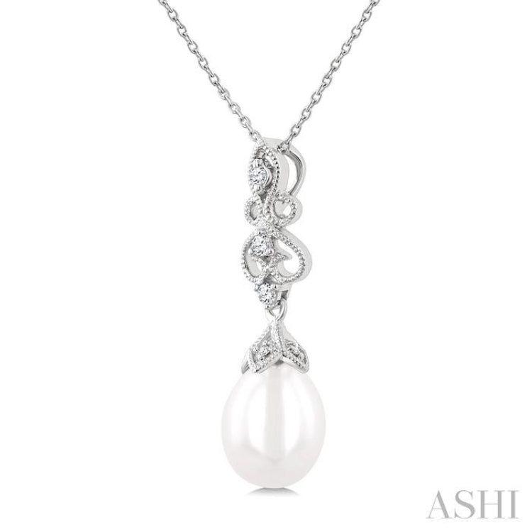 10X8 MM Cultured Pearl and 1/20 Ctw Round Cut Diamond Fashion Pendant With Chain in 10K White Gold