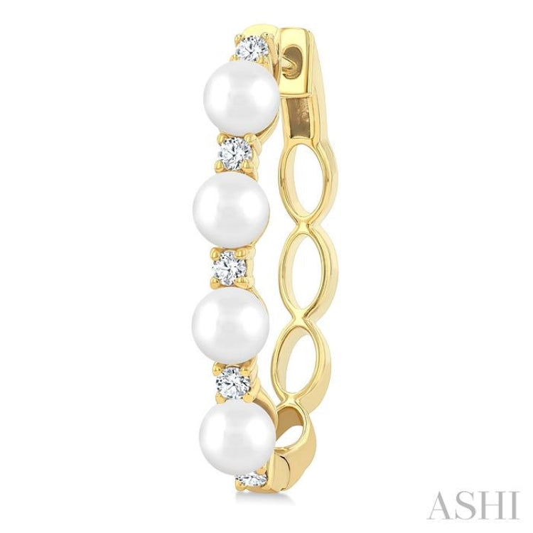 1/4 Ctw 4MM Cultured Pearl and Round Cut Diamond Fashion Hoop Earrings in 14K Yellow Gold
