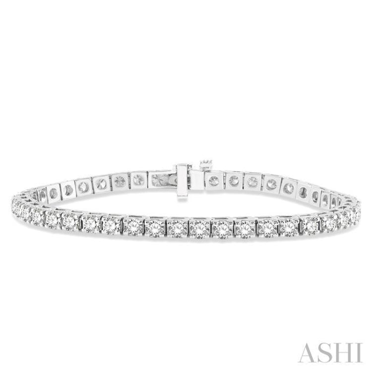 7 Ctw Square Shape Round Cut Diamond Tennis Bracelet in 14K White Gold