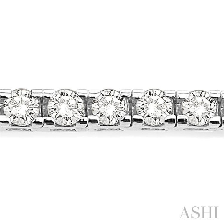 6 Ctw Square Shape Round Cut Diamond Tennis Bracelet in 14K White gold