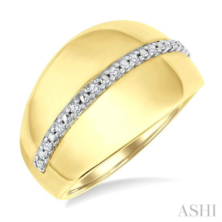 1/10 Ctw Bold Round Cut Diamond Panel Fashion Ring in Yellow Gold Vermeil