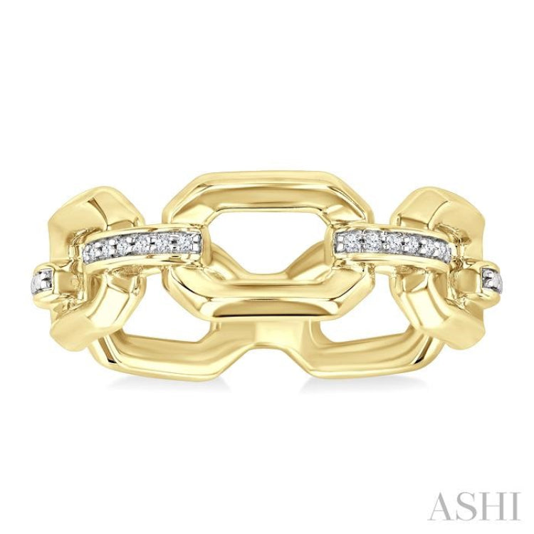 1/20 Ctw Bold Octagonal Link Round Cut Diamond Fashion Ring in Yellow Gold Vermeil