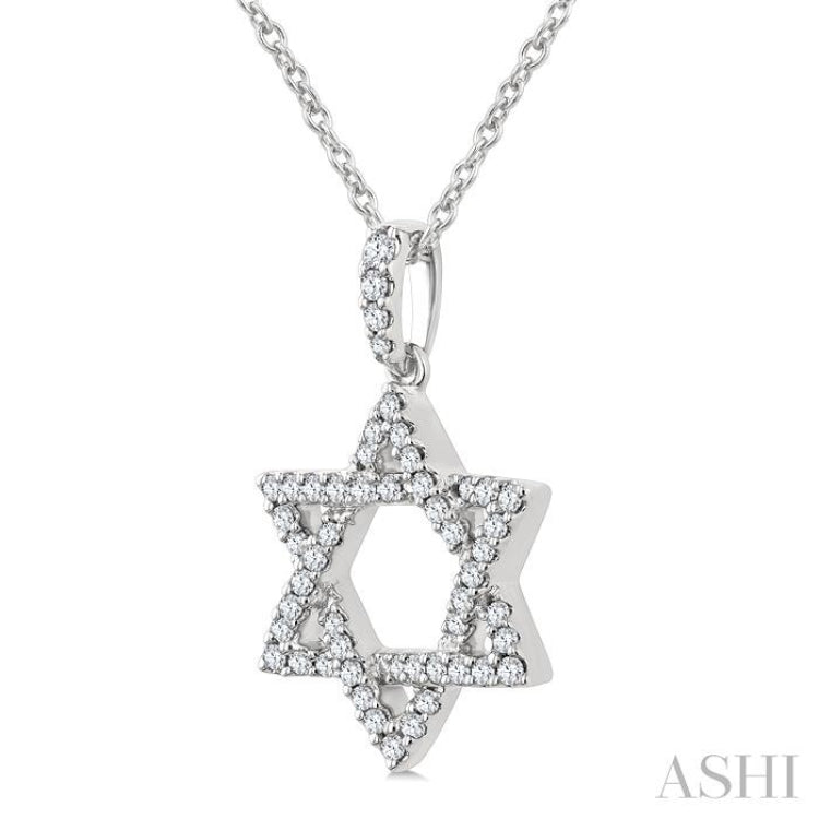 1/4 Ctw Star Of David Round Cut Diamond Fashion Pendant With Chain in 14K White Gold