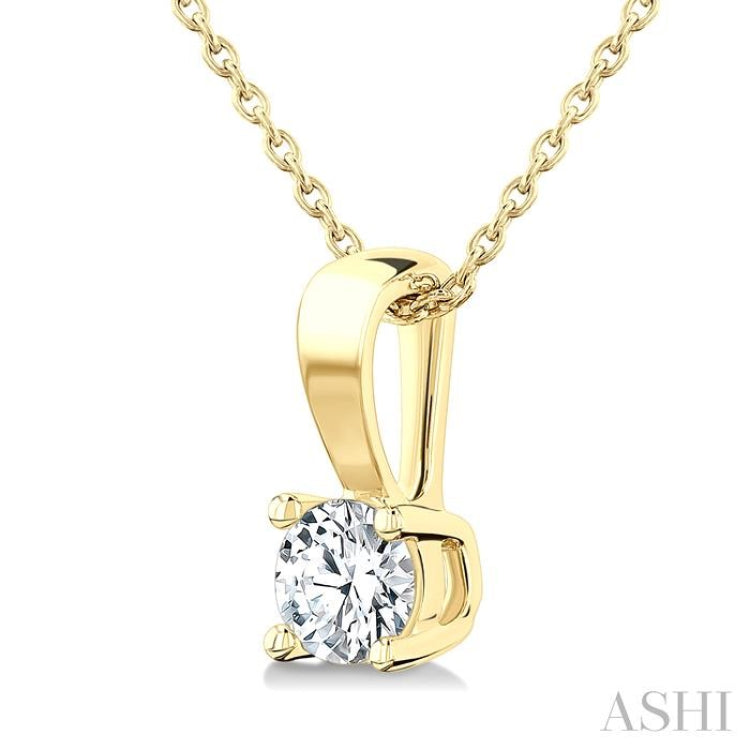 1/4 Ctw Prong Set Round Cut Diamond Solitaire Pendant With Chain in 14K Yellow Gold