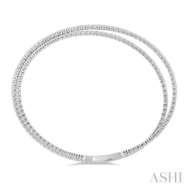 3 Ctw Crisscross Double Row Round Cut Diamond Fashion Bangle in 14K White Gold