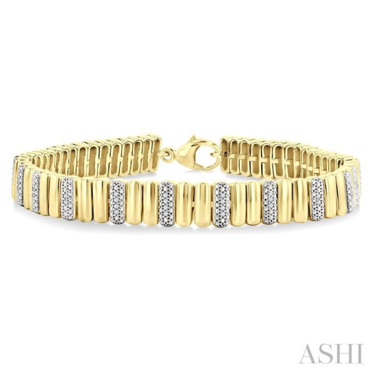 1/6 Ctw Bold Ribbed Round Cut Diamond Fashion Bracelet in Yellow Gold Vermeil