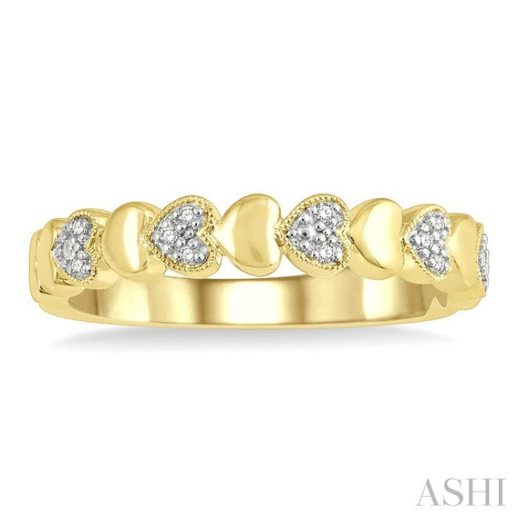 1/20 Ctw Puffed Heart Round Cut Diamond Band in Yellow Gold Vermeil