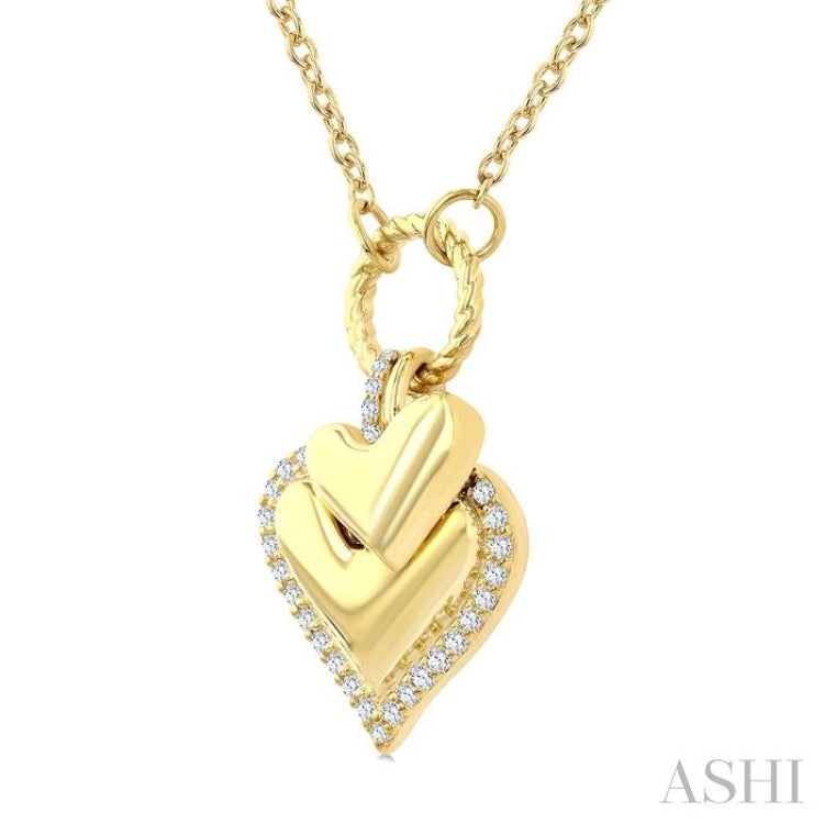 1/6 Ctw Overlay Heart Charm Round Cut Diamond Fashion Pendant With Chain in 10K Yellow Gold