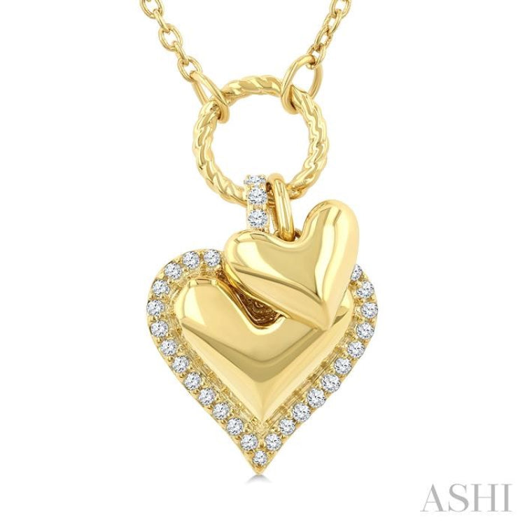 1/6 Ctw Overlay Heart Charm Round Cut Diamond Fashion Pendant With Chain in 10K Yellow Gold