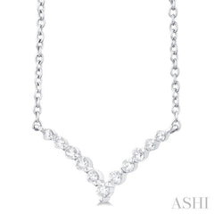 1/8 Ctw Chevron Round Cut Diamond Petite Necklace in 14K White Gold