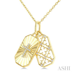 1/20 Ctw Octagonal Shape Fluted Cross & Lattice Medallion Round Cut Diamond Fashion Pendant With Chain in 10K Yellow Gold