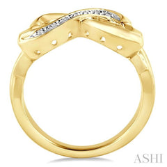 1/50 Ctw Conjoined Hearts Round Cut Diamond Infinity Ring in Yellow Gold Vermeil