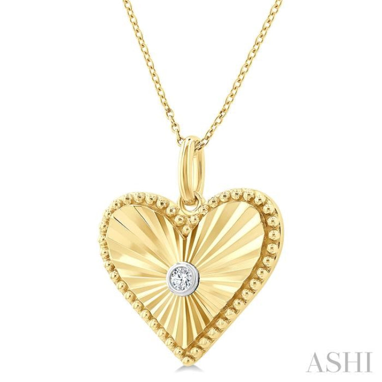 1/20 Ctw Heart Fluted Medallion Round Cut Diamond Pirouette Pendant With Chain in Yellow Gold Vermeil