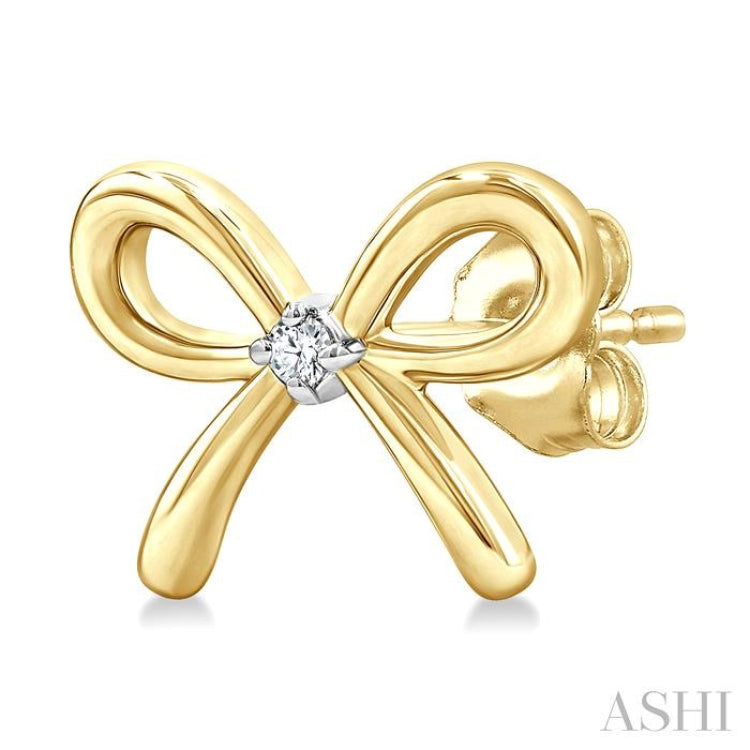 1/50 Ctw Bow Round Cut Diamond Fashion Earrings in Yellow Gold Vermeil