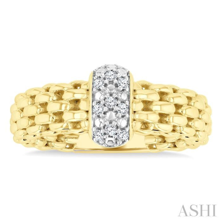 1/8 Ctw Bold Cable Chain Inspired Round Cut Diamond Fashion Ring in Yellow Gold Vermeil