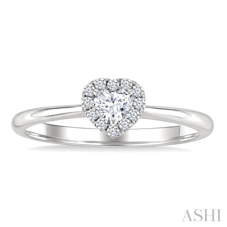 1/4 Ctw Heart and Round Cut Diamond Fashion Halo Ring in 14K White Gold