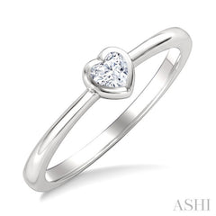 1/5 Ctw Bezel Set Heart Cut Diamond Fashion Ring in 14K White Gold
