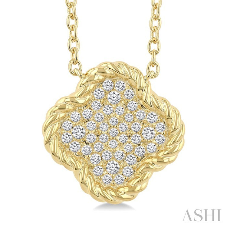 1/5 Ctw Round Cut Diamond Rope Border Clover Motif Fashion Pendant With Chain in 10K Yellow Gold