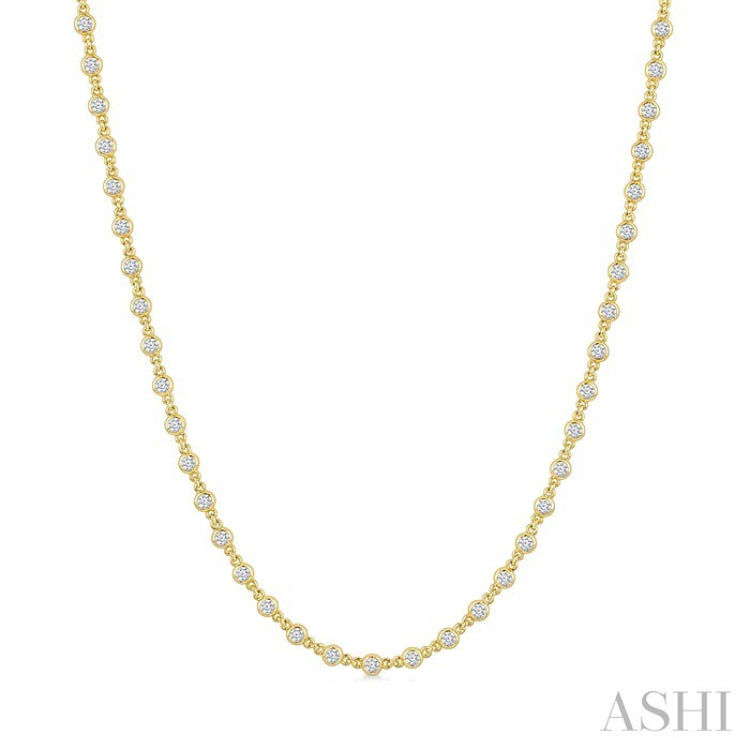 2 Ctw Bezel Set Round Cut Diamond Station Necklace in 14K Yellow Gold