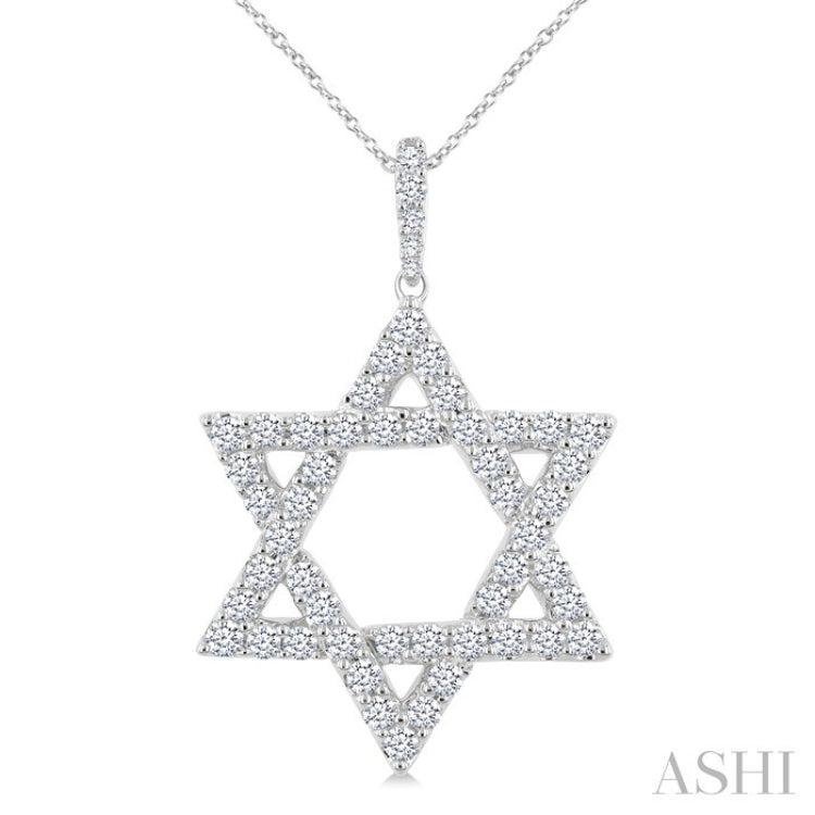 1 1/2 Ctw Star of David Round Cut Diamond Fashion Pendant With Chain in 14K White Gold