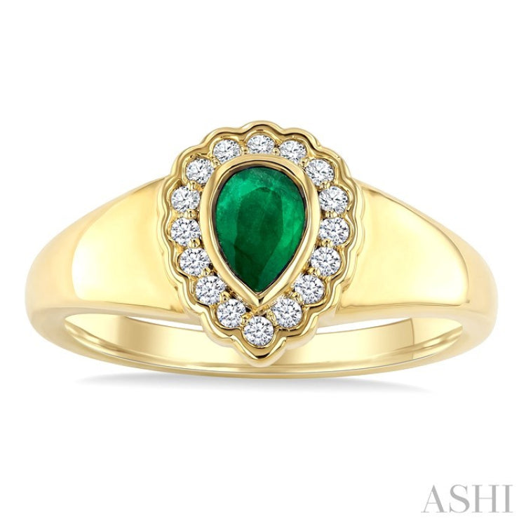 6X4 MM Pear Shape Emerald and 1/6 Ctw Round Cut Diamond Bold Precious Ring in 10K Yellow Gold