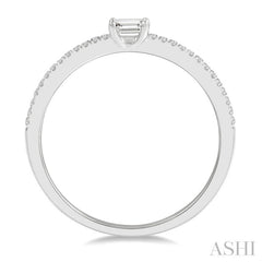 1/6 Ctw Petite Baguette Center Round Cut Diamond Stackable Ring in 14K White Gold